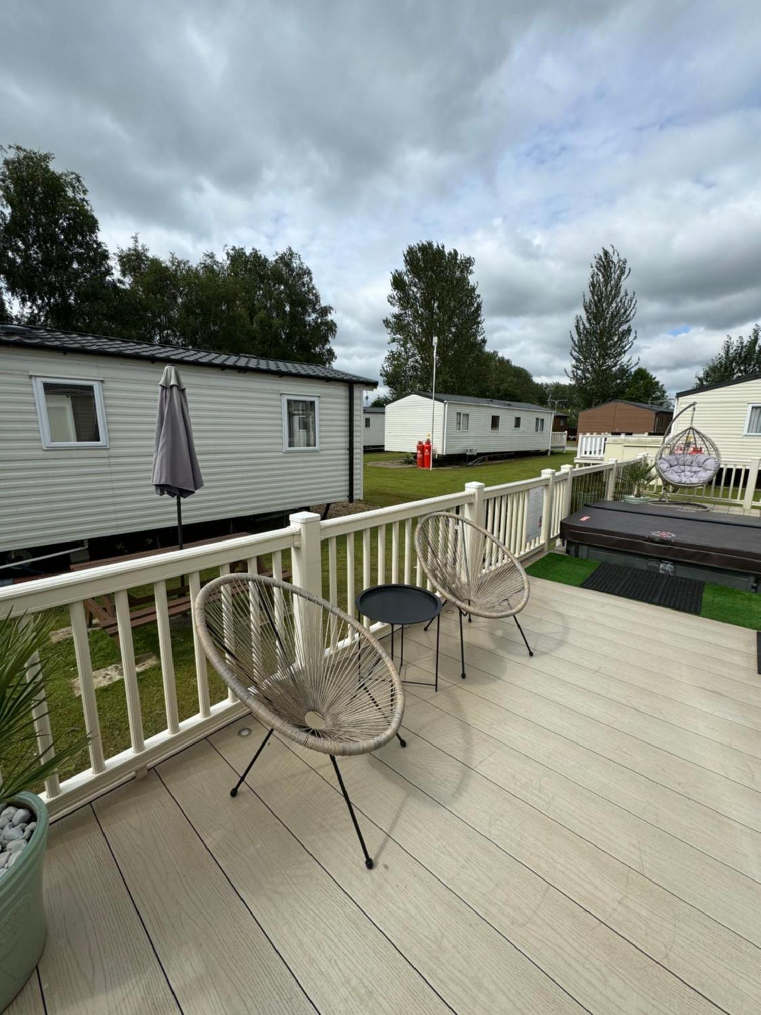 Hot Tub Retreat At Tattershall Lakes Luaran gambar